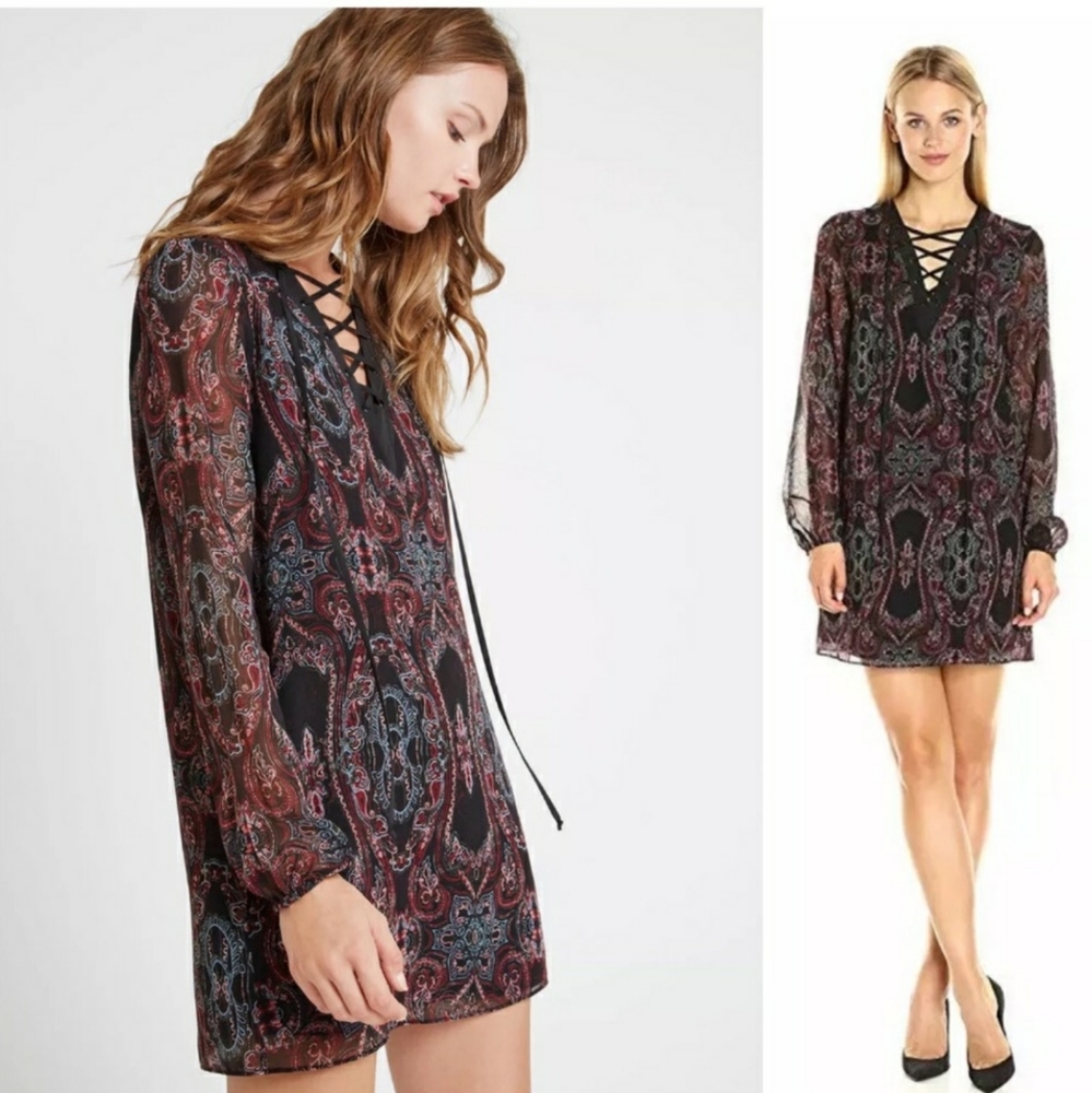BCBG Generation Paisley Print Lace Up Romper Dress Medium Purple & Black